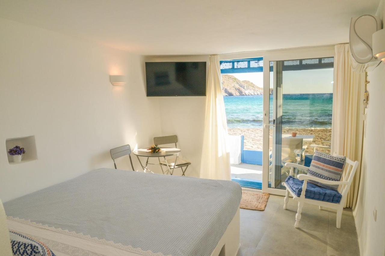Milos Accommodations Firopotamos Bagian luar foto